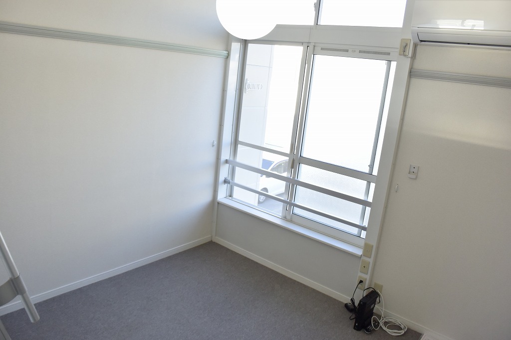 レオパレス豊中南 リビング