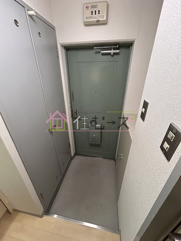 パレ・ドゥ・ナカミヤ 玄関