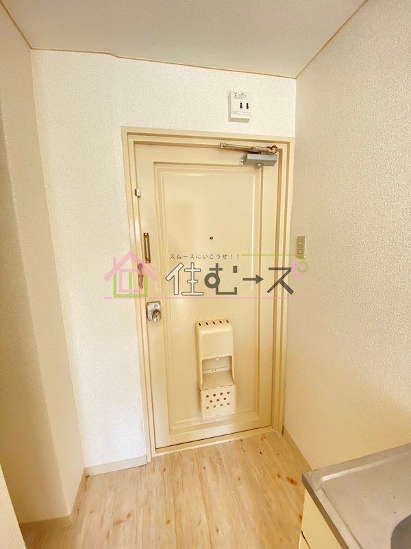 ラパンジール都島 玄関