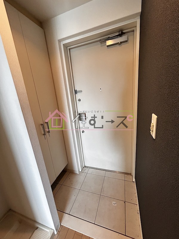 グレンパーク中川 玄関