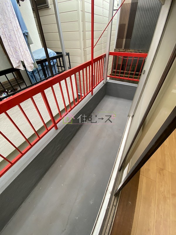 西成区松3丁目貸家 ベランダ