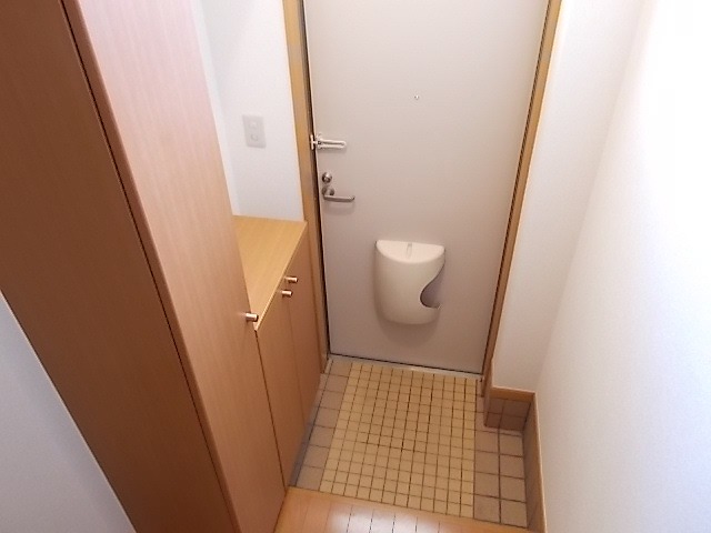 ファイン・キャピタルＢ 玄関