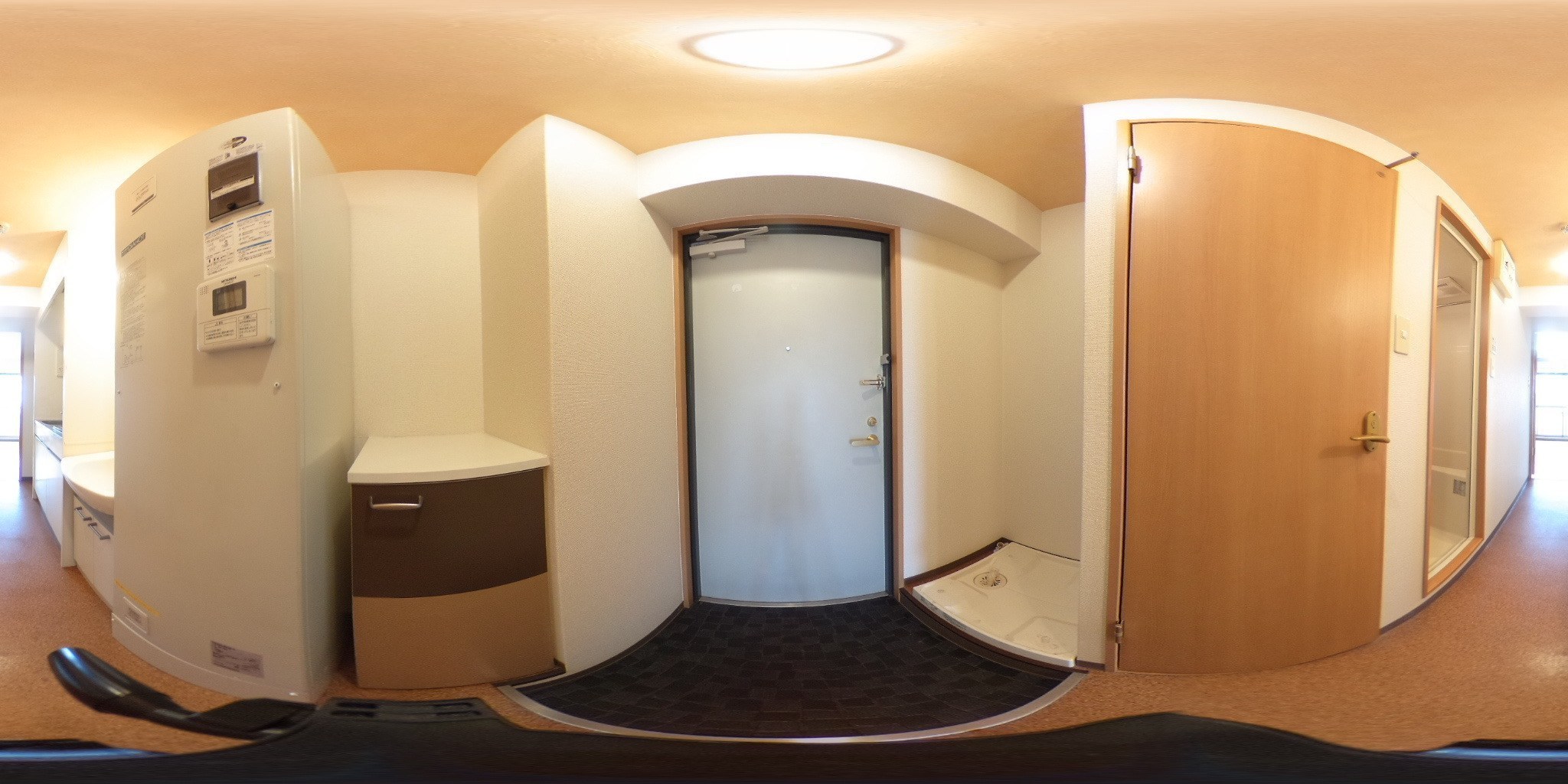 オズレジデンス天下茶屋 玄関