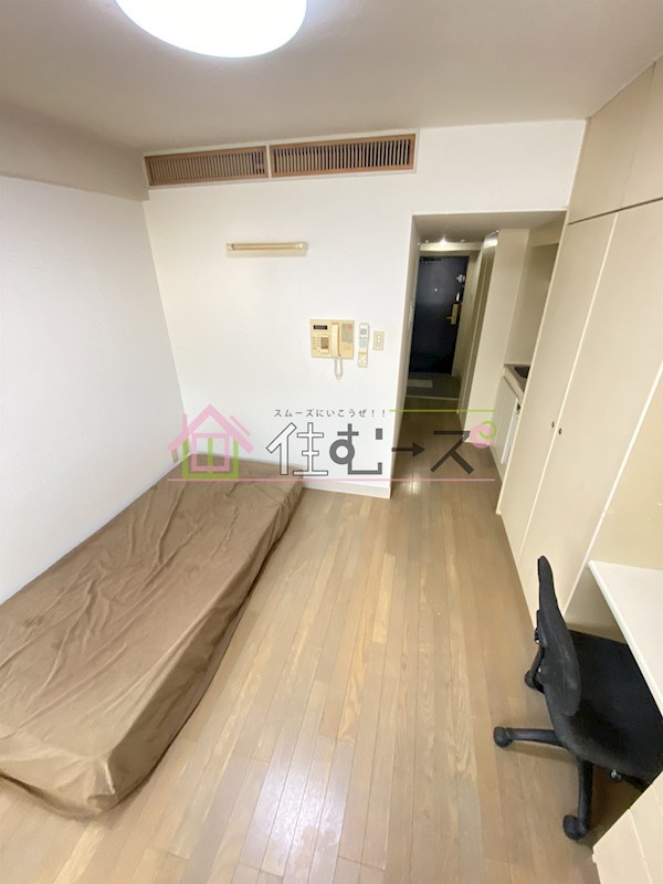 グランヴィ新大阪 リビング