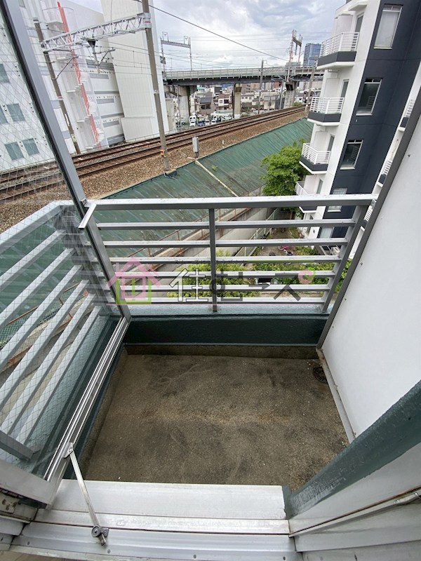 アメニティ新大阪2番館 ベランダ
