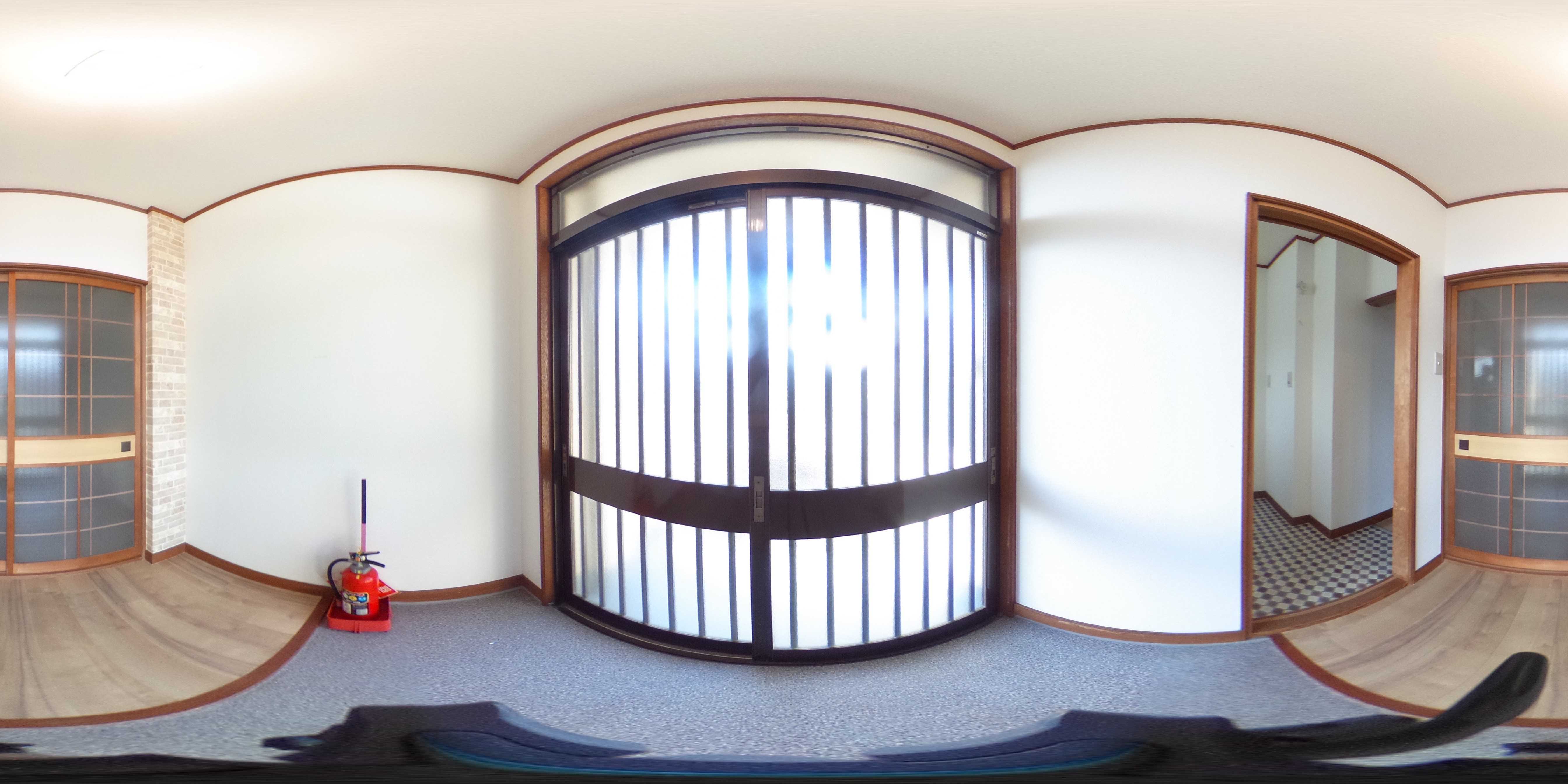 本多マンション 玄関
