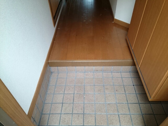 シャン・ド・フルール 玄関