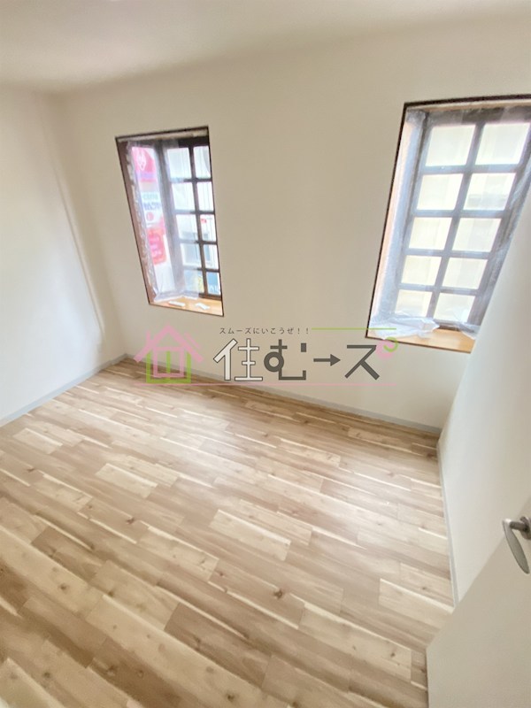 桃谷一戸建て2階部分 ベッドルーム