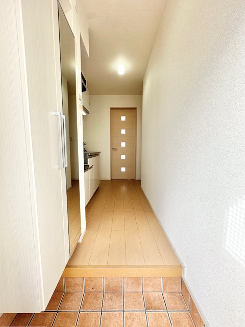 サンライズ　統山 玄関