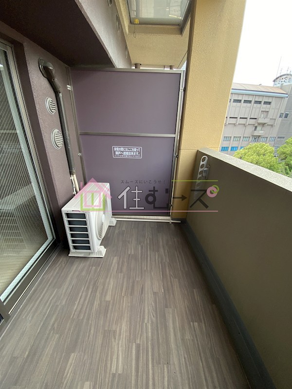 ブリリアント大阪西 ベランダ