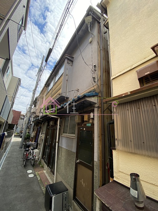 南市岡1丁目貸テラス 外観