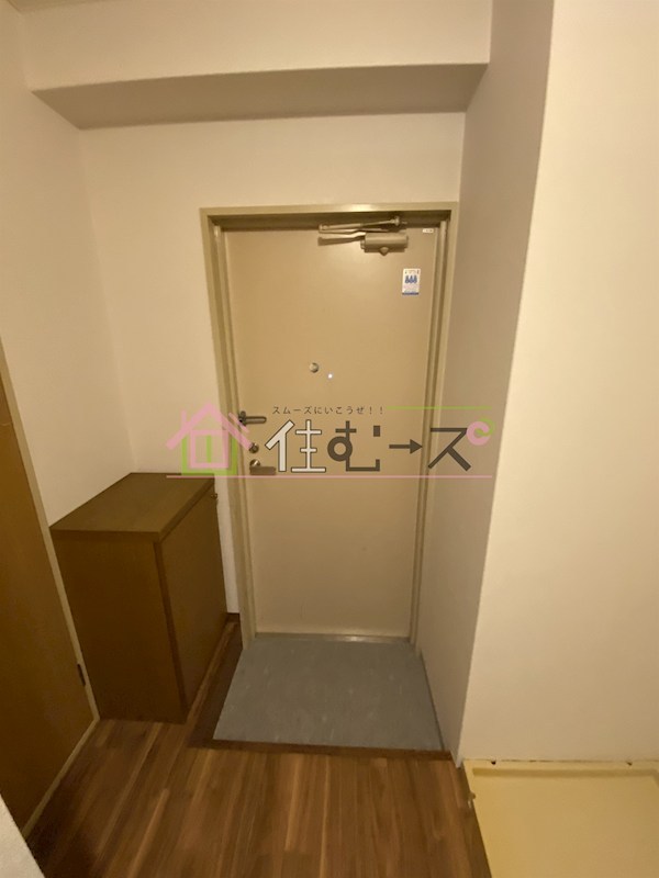 Yプラザ 玄関