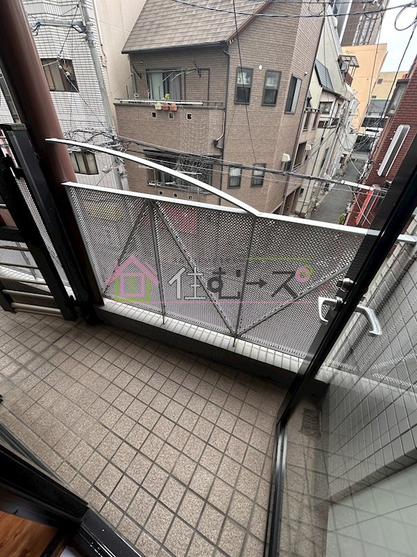 エムズ・サーティン ベランダ