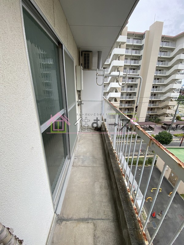 新大阪東ビル ベランダ