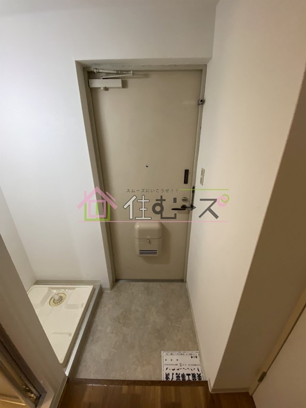 シャトレ下新庄 玄関
