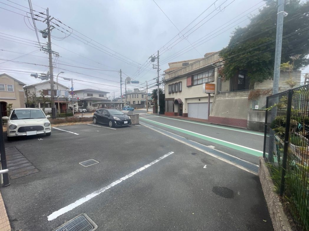 レオネクストアズールぐみのき その他4