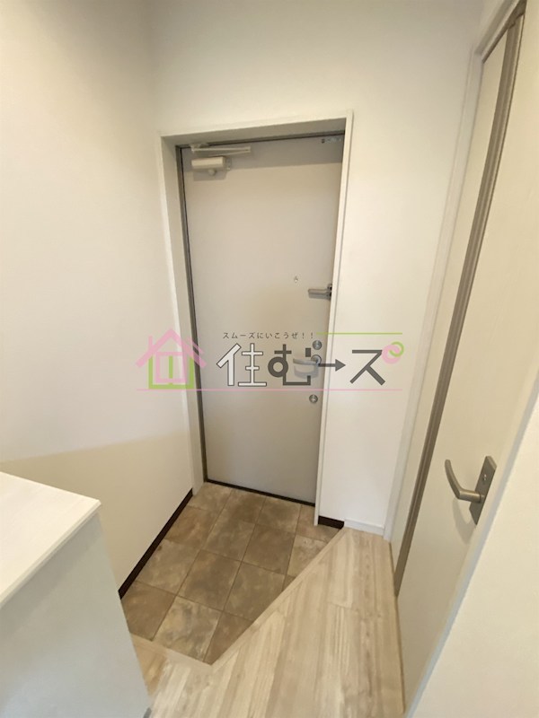 フローリッシュ加美南 玄関