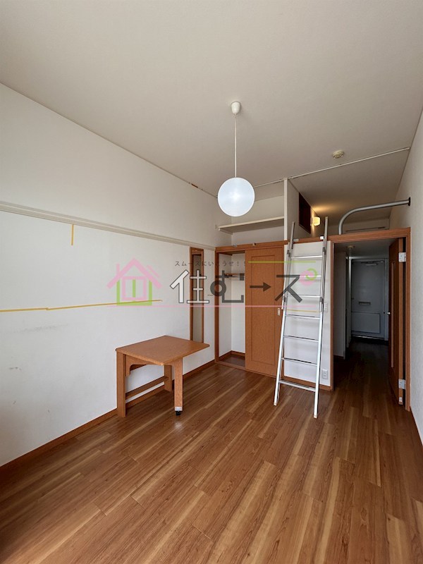 ビコロール東住吉 リビング