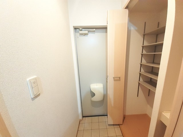 アバンツァ－トⅠ 玄関