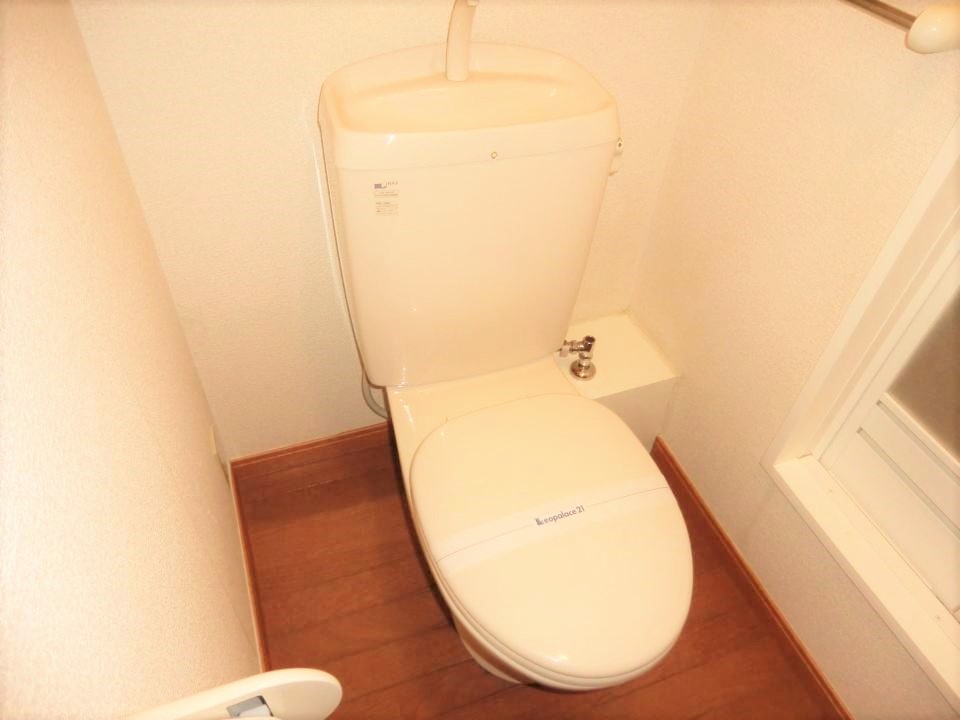レオパレスニュー猪名寺 その他6