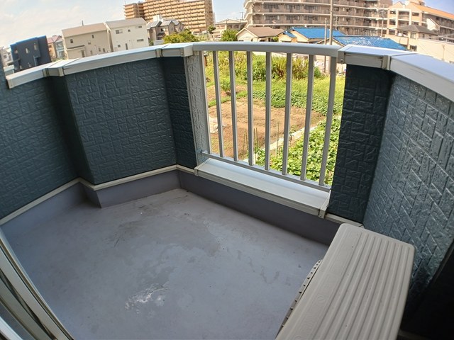 グラシューメゾン北館 ベランダ