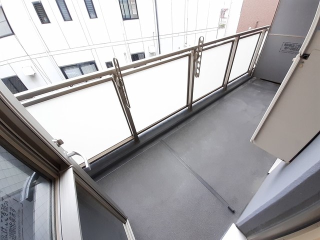 トレスオハス　稲葉荘 ベランダ