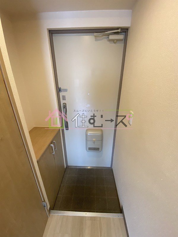 ラパンジール森之宮 玄関