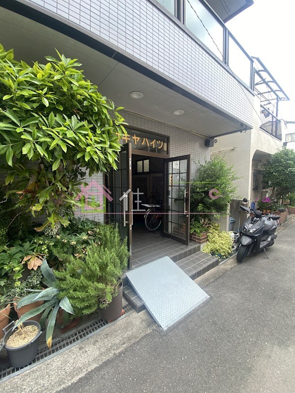 カキヤハイツ エントランス