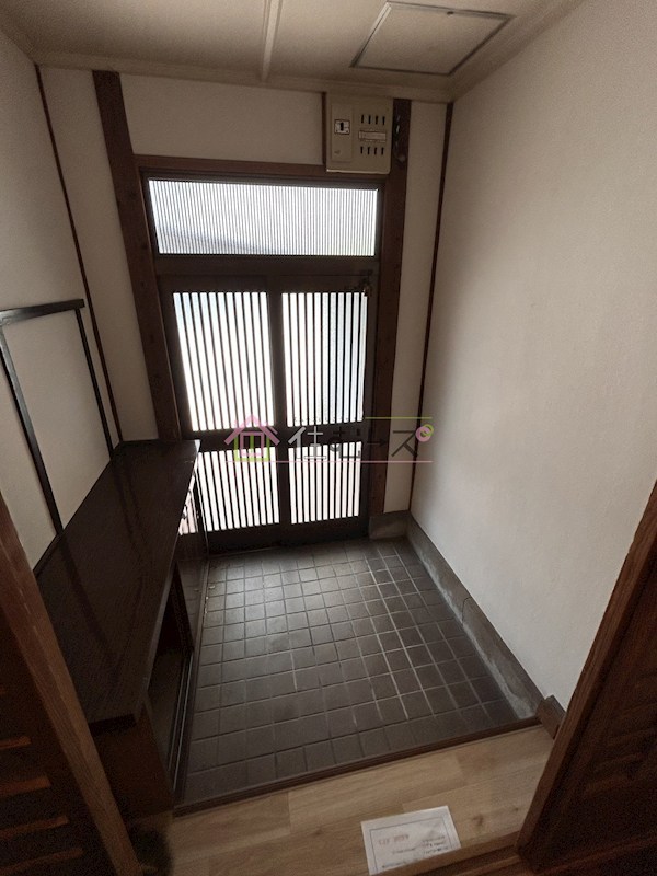 阪南町4丁目テラスハウス　 玄関