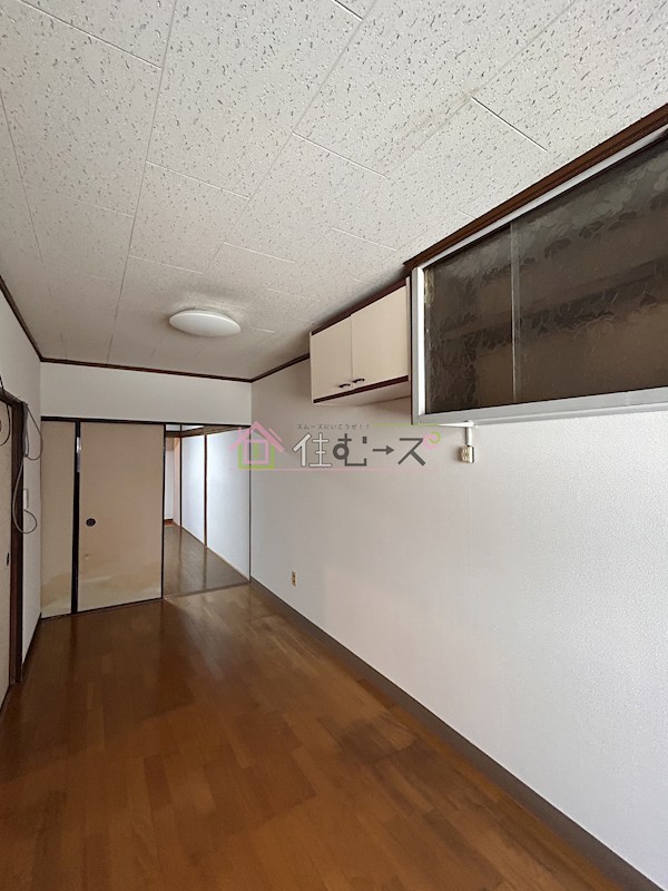 阪南町4丁目テラスハウス　 リビング