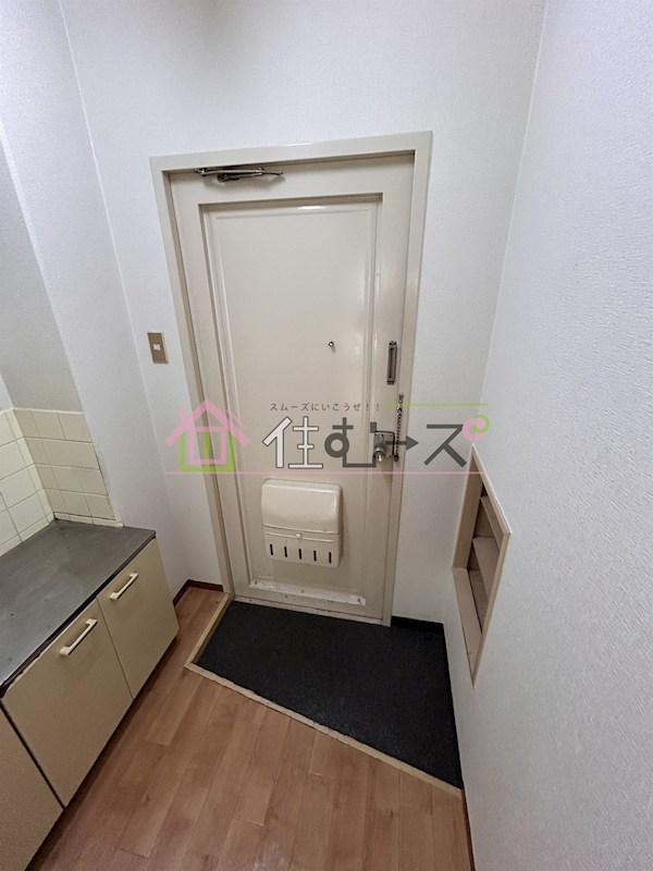 フレックス新大阪 玄関