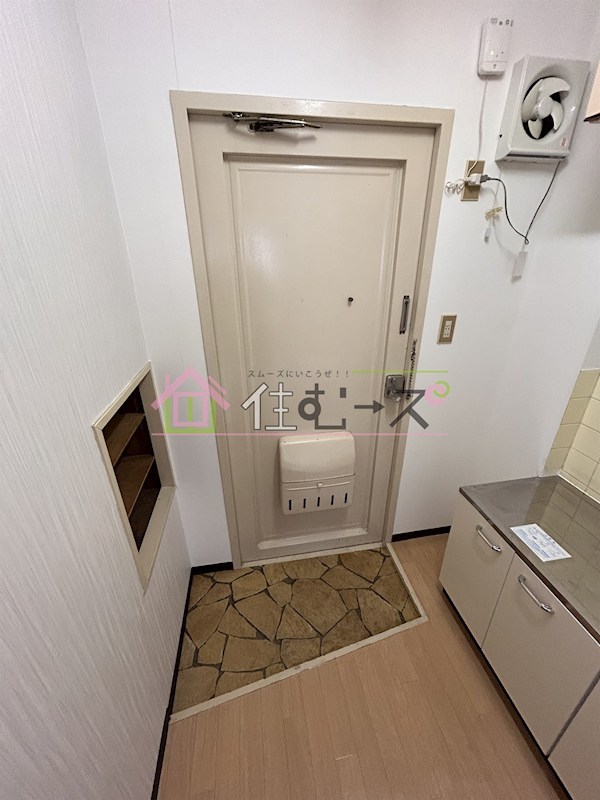 フレックス新大阪 玄関