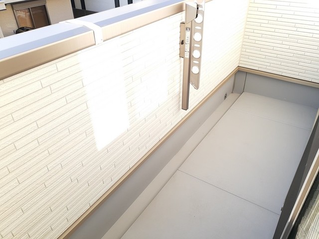 ブロスタ真砂 ベランダ