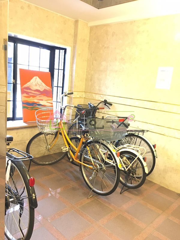 CONRAD清水 駐車場