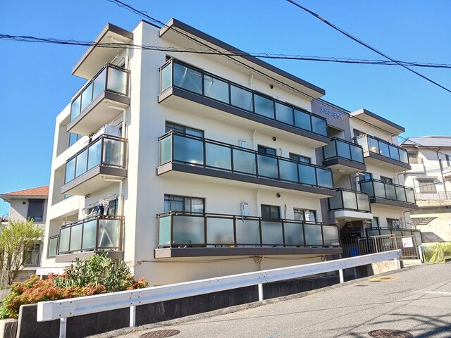 メゾン３５１ 外観