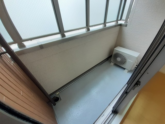 ハーフコート　２番館 ベランダ