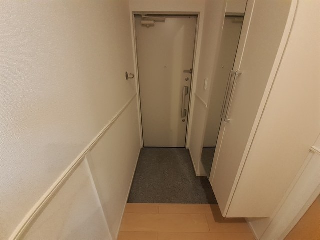 モア　コンフォート 玄関