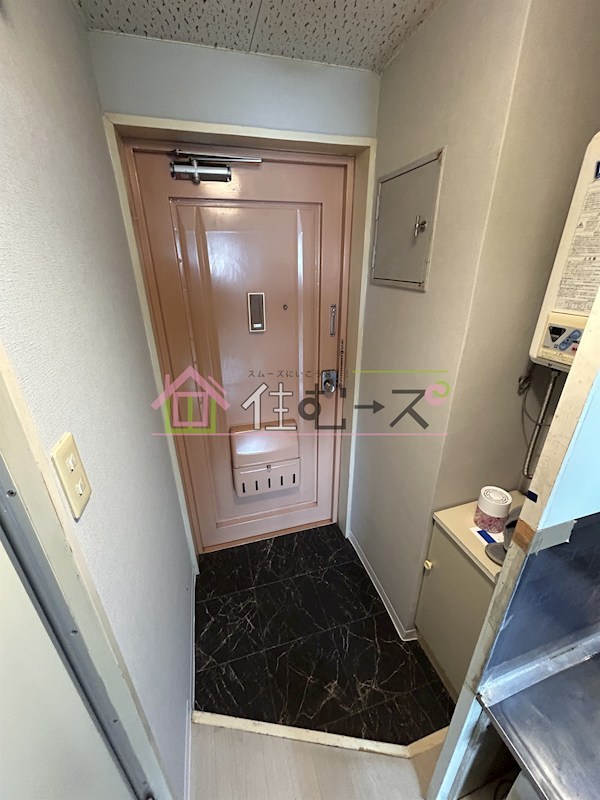 メゾン野江 玄関