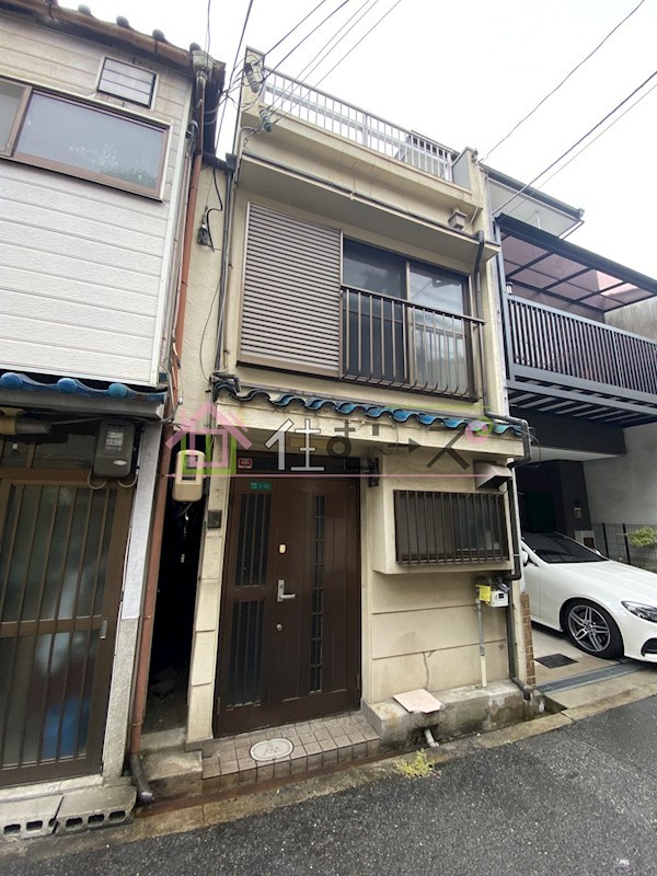 大阪市阿倍野区松虫通1丁目戸建 外観