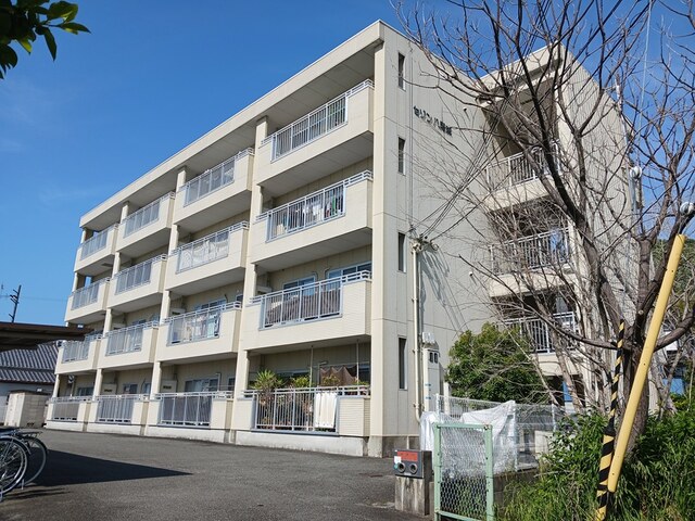 セゾン八尾東 外観