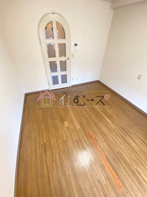 ミフネセントラルベア新大阪 リビング