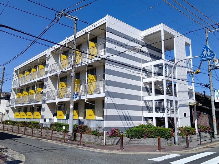 レオパレスフィオレ 外観