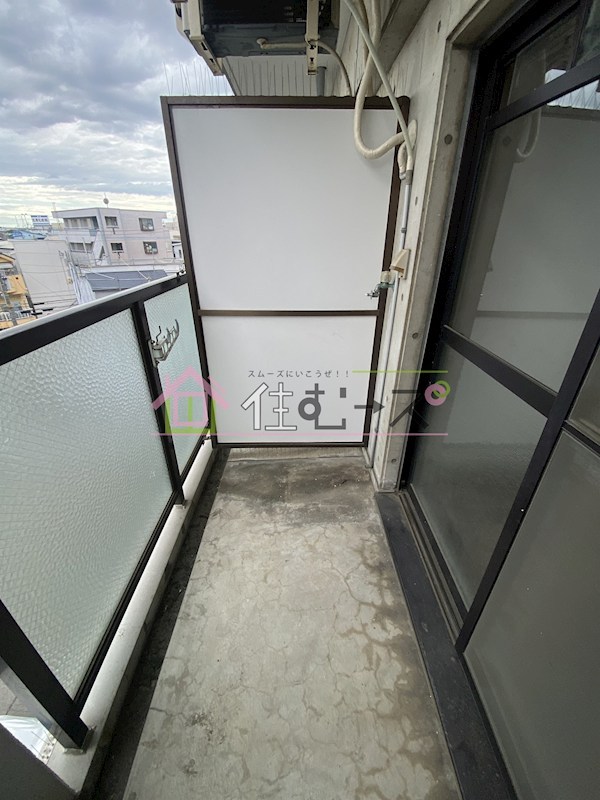 アルカン弐番館 ベランダ