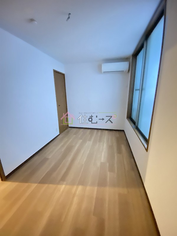 マンション弥栄 ベッドルーム