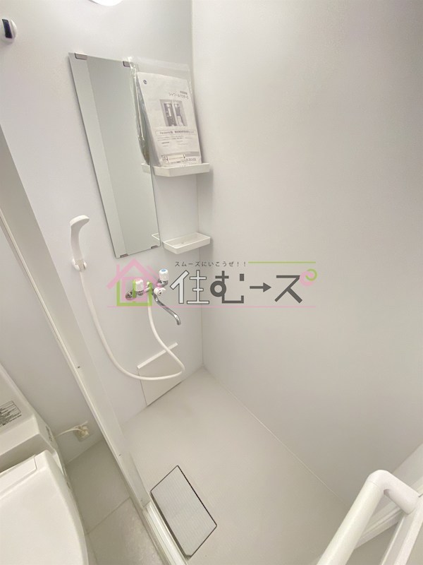 港区磯路3丁目貸家 風呂画像