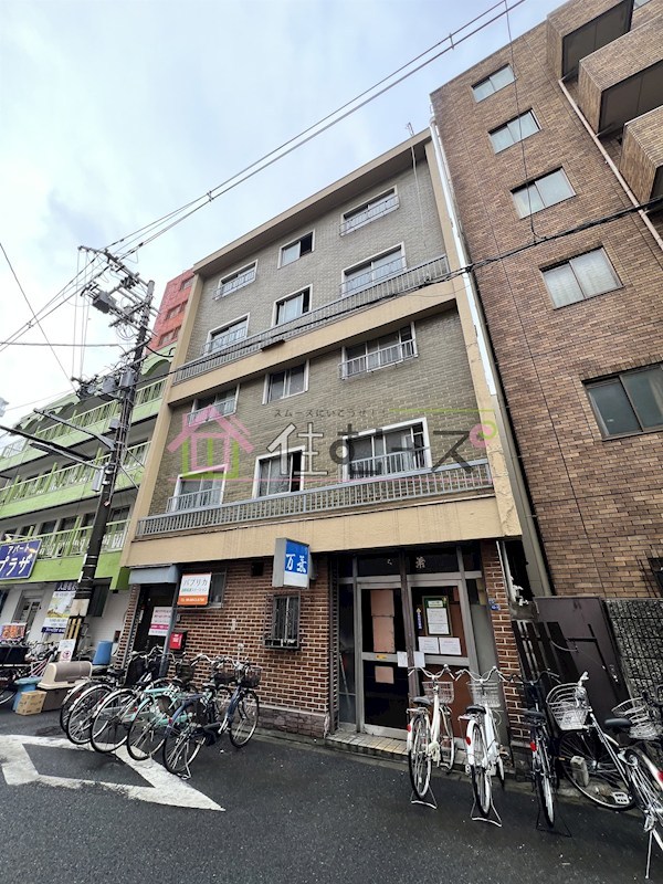 万葉ビル 外観
