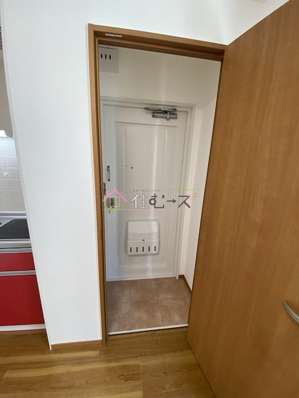 大宝　大手前ロイヤルハイツ 玄関