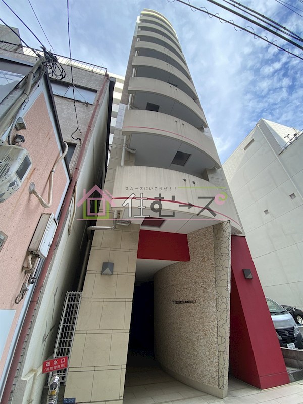 セレニテ本町Roji02 外観