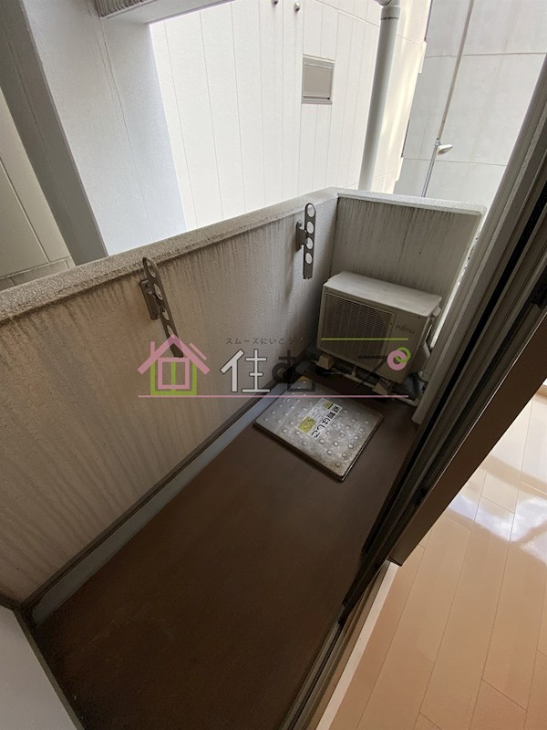 セレニテ本町Roji02 ベランダ
