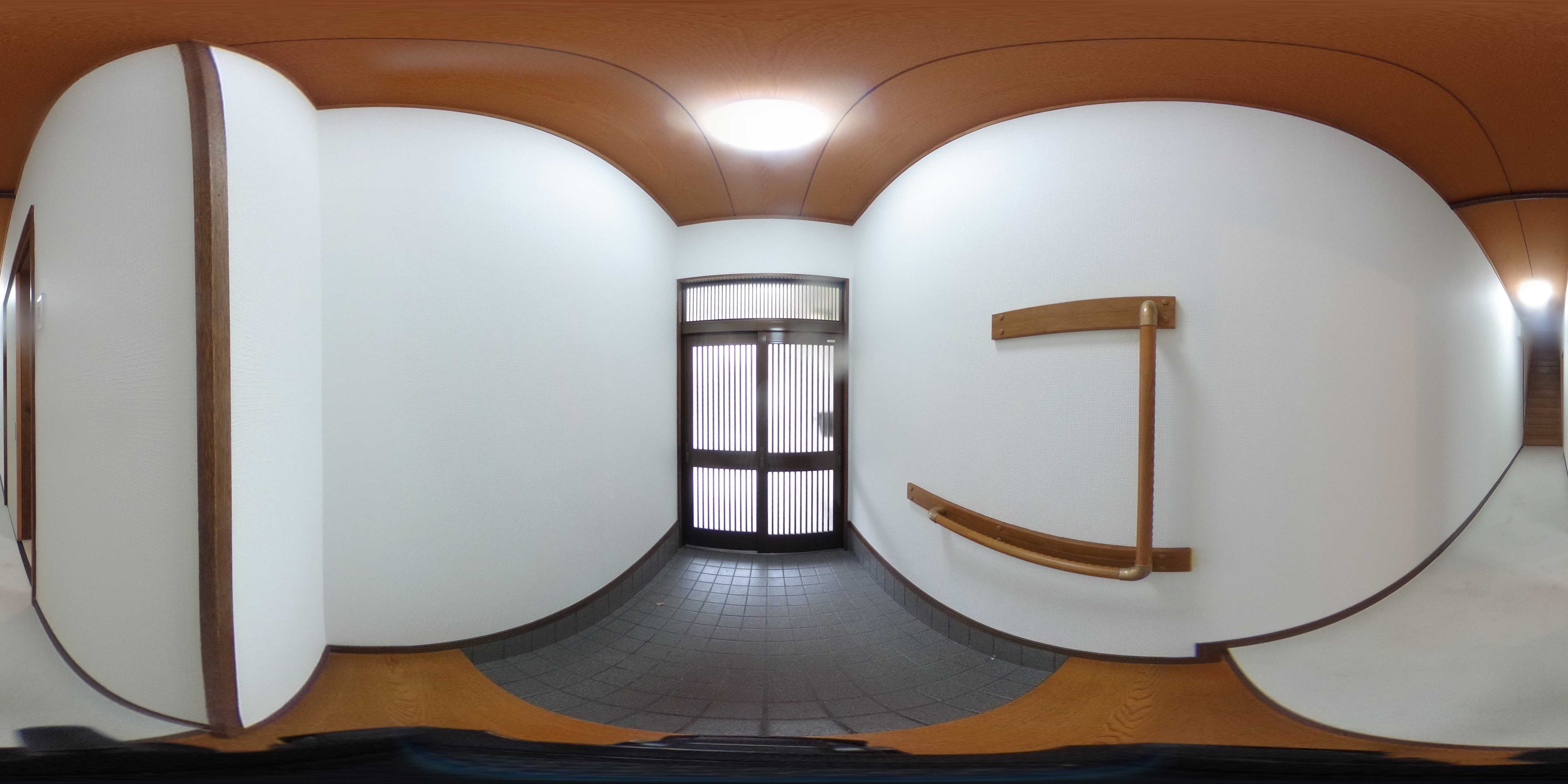 清水中古戸建 玄関